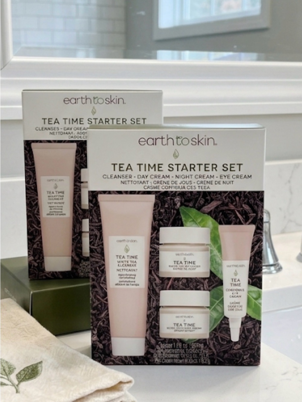 NIB earth to skin Tea Time Starter Set